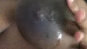Milky mom titties start leaking 