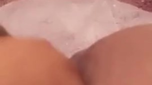 SQUIRTING HARD