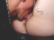 Лижет свою жену шлюху после всех его друзей 15/16