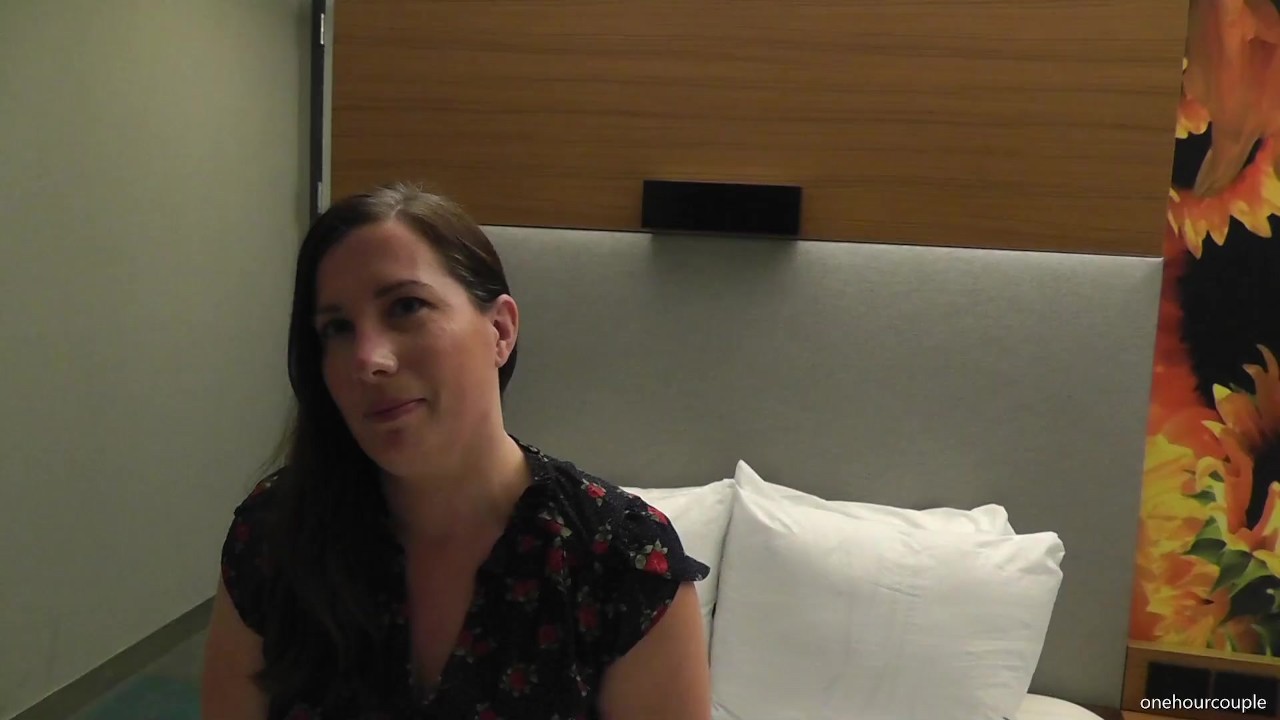 WIFE'S INTERVIEW BEFORE SHE TAKES HER FIRST BBC! - Darmowe seks wideo - RedTube