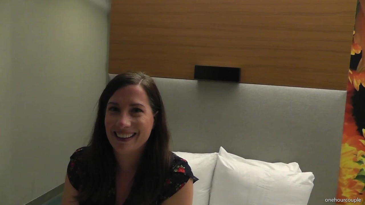 WIFE'S INTERVIEW BEFORE SHE TAKES HER FIRST BBC! - Darmowe seks wideo - RedTube