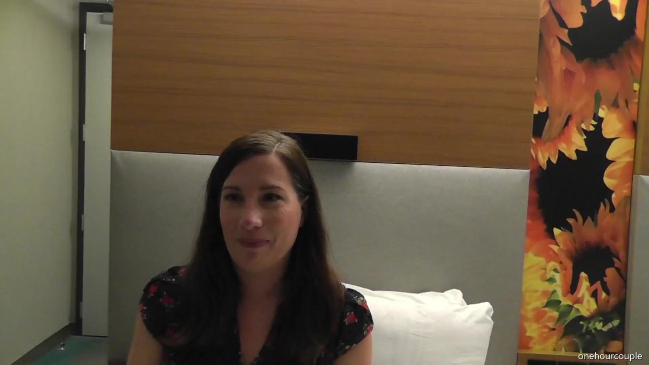WIFE'S INTERVIEW BEFORE SHE TAKES HER FIRST BBC! - Darmowe seks wideo - RedTube