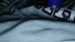 Scarleth Solis ama chupar su juguete 