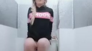 Smokeing fetish petitedollytart COMPILATION 