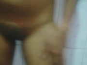 Sexxxy kaushi peeing while taking shower. 8/16