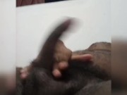 Cubanobeebo se masturba rico antes de 