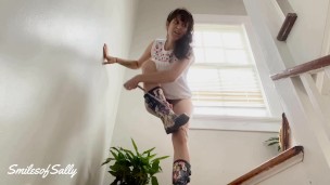 Peeing and Pissing Desperation, Girl Next Door, Amateur, All Natural Hairy - SmilesofSally