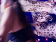 Outer space pussy - Screenshot 2 of 16 - Fuckin