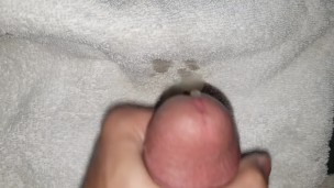 MY FIRST FREE CUMSHOT VIDEO