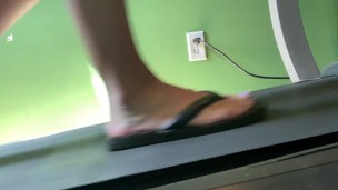 Flips Flops on the Treadmill (Multiple Speeds / Angles)