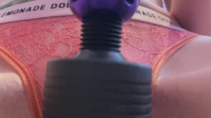 Milf likes to play