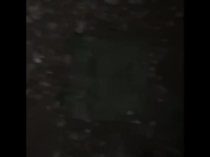 Classy Filthy’s Vicker prend ma virginité anale dans Grave Yard avant l'église