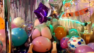 Looner Balloon Play! 50+ Balloons/Inflatables Helium Voice JOIB2P,S2P hump,suck&fuck BalloonBlowjob
