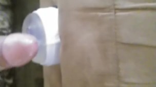 Automatic pocket pussy makes me cum 