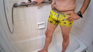 pee in sponge bob