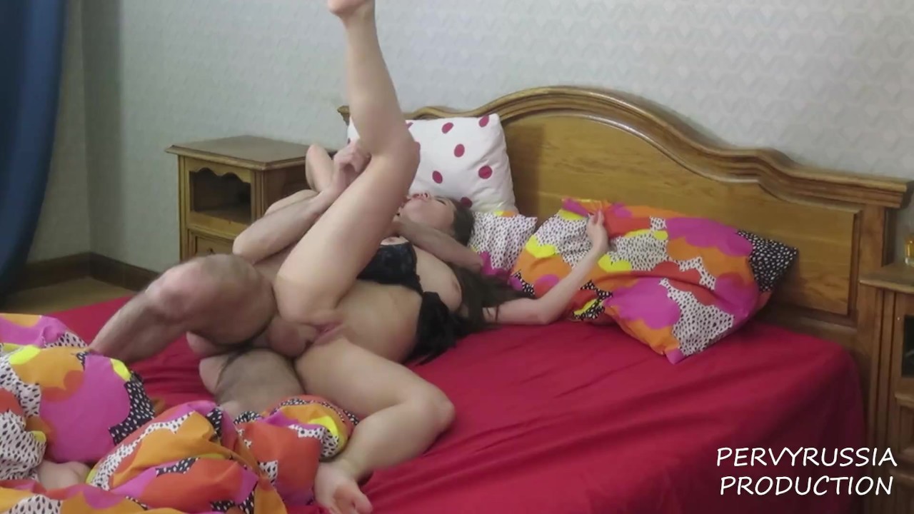 PERVYRUSSIA - LIZI VOGUE MORNING SEX MOOD - RedTube