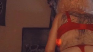 Hot little milfy