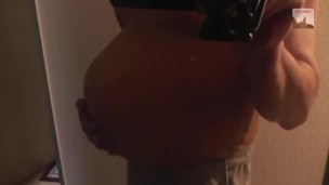 pregman. I'm filming myself. Some contractions