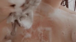 Come shower with me 