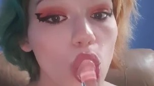 19 year old e-girl sucking a dildo with deepthroat