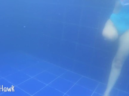 Amputee touches herself in the pool