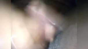 Cubanobeebo masturba su verga y te da buena leche