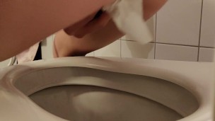 Voyeur cam stepsister on toilet