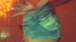 Teasing you with my moves!