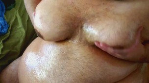 Superchub oiled Body & Tits