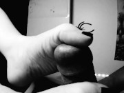 Footjob - Screenshot 11 of 16 - HD