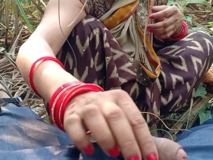 Indian village Girlfriend outdoor sex with boyfriend
