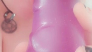 PURPLE DILDO BLOWJOB LIP POP