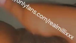 Quick Orgasm in the car almost got caught !!