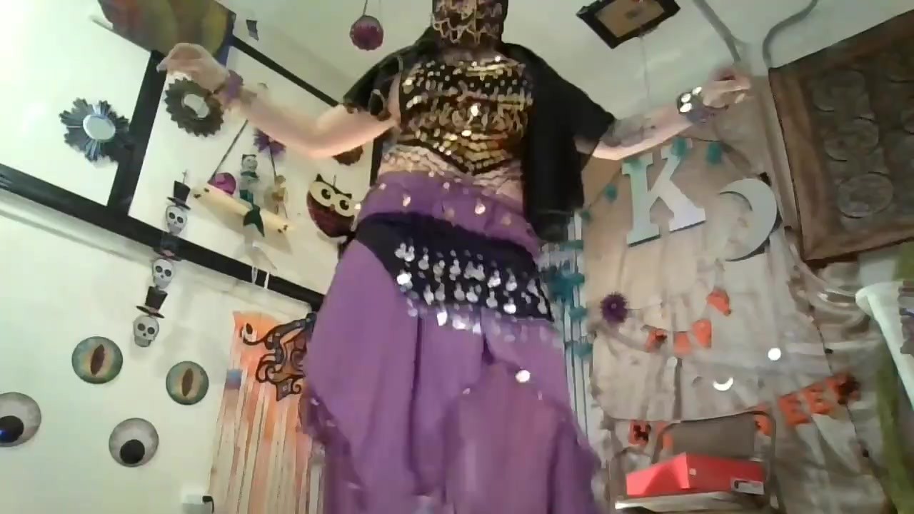Worship arab goddess Belly Dancing StripTease, unveil her sacred temple as she dances &strips 4 you - Kostenloses Sex-Video - RedTube