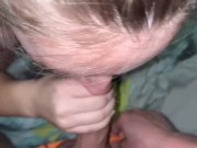 Je la chauffe pour la baiser, elle me fais jouir rapidement sur ses seins. 6/16