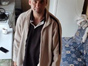 I make myself coffee for lunch. 13/16