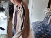 I make myself coffee for lunch. 15/16