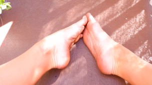 pretty pretty feet flex