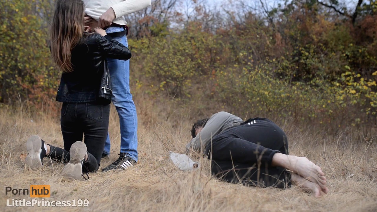 Very risky sex next to a strange man on the street! With conversations! - Free Sex Video - RedTube