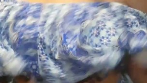 Jugando con mis tetas