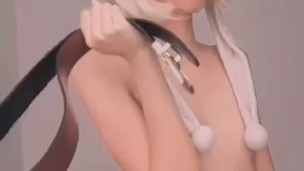 Chica disfrazada se masturba