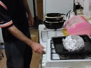 Roast chicken in the oven. 5/16