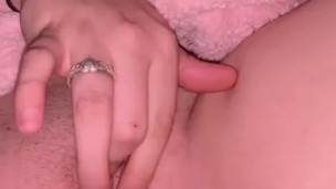 Wet pussy late night 