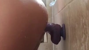 Shower Solo Suction Dildo