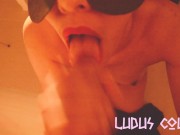 Mulher-gato toma gozada na boca neste halloween - Muito gostosa!!! 14/16