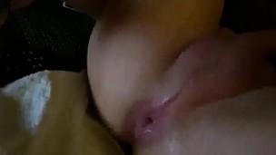 Stretching my asshole and trying to gape with a new plug