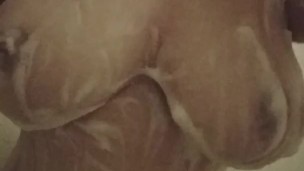 Young Filipinababe Big Tits Quick bath time body worship
