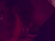 TRIO AVEC ESCORTE À L'HÔTEL MA FEMME GOÛTE À LA CHATTE POUR LA PREMIÈRE FOIS FFM 11/16