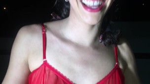 Latina twerking in Red sexy lingerie