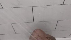 Slowmo showertime